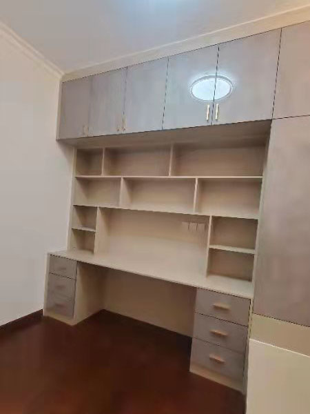 储物柜